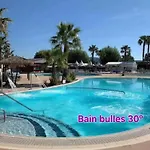 Mobilhome Montourey 4 Etoiles 3 2 Salles De Bain キャンプ場 Fréjus