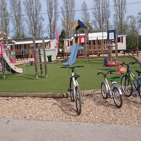 Mobilhome Montourey 4 Etoiles 3 2 Salles De Bain * Fréjus