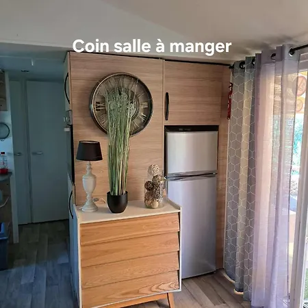 Mobilhome Montourey 4 Etoiles 3 2 Salles De Bain Κάμπινγκ *