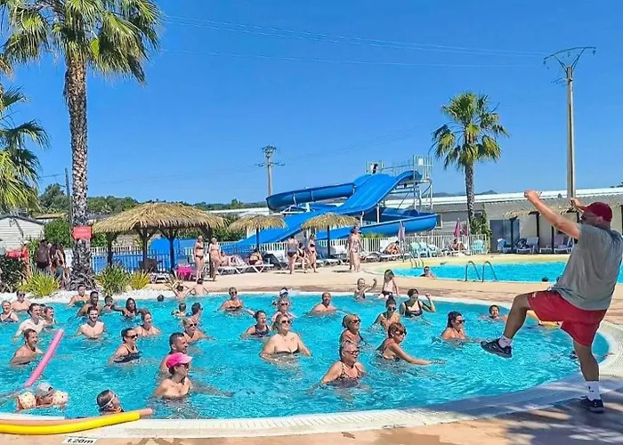 Mobilhome Montourey 4 Etoiles 3 2 Salles De Bain Фрежюс